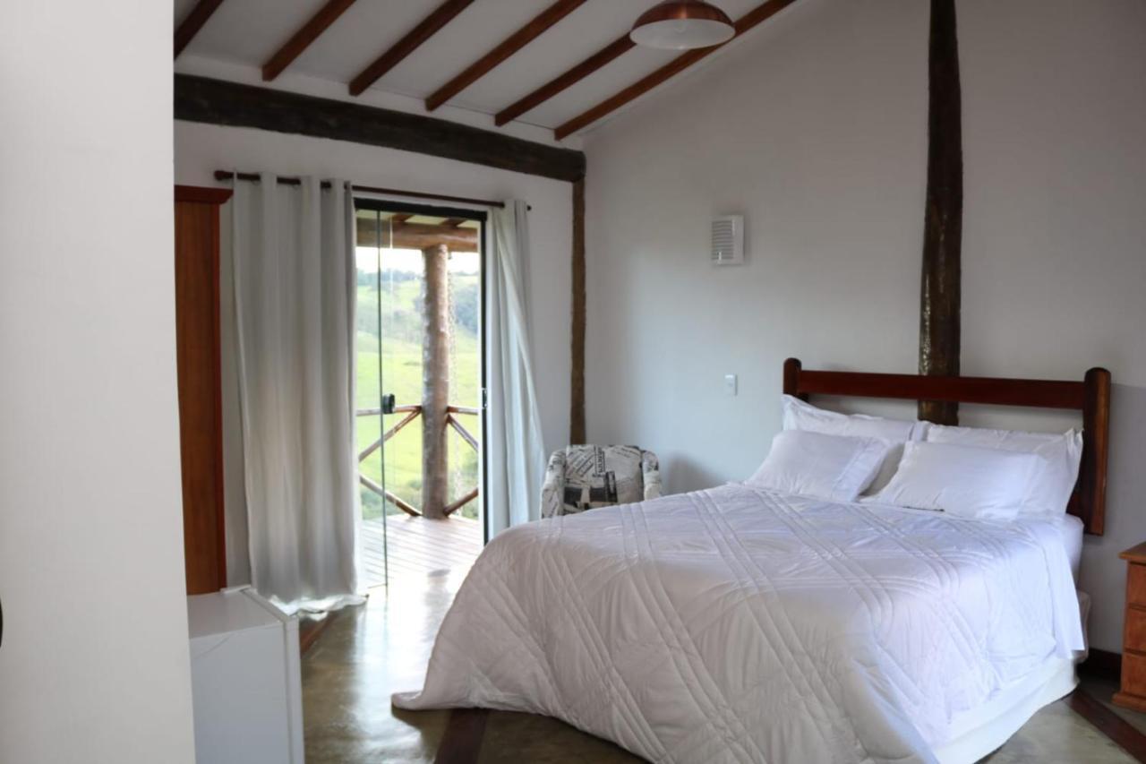 Estalagem Sensacoes Bed and Breakfast Cunha Εξωτερικό φωτογραφία